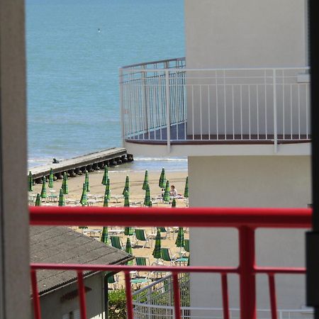 Hotel Atene リド・ディ・イエゾロ エクステリア 写真